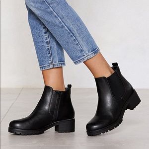 NastyGal Chelsea Boots